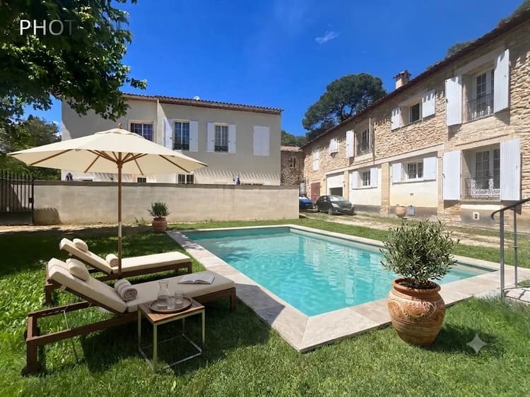 Propriété d'exception 18 pièces à Montpellier