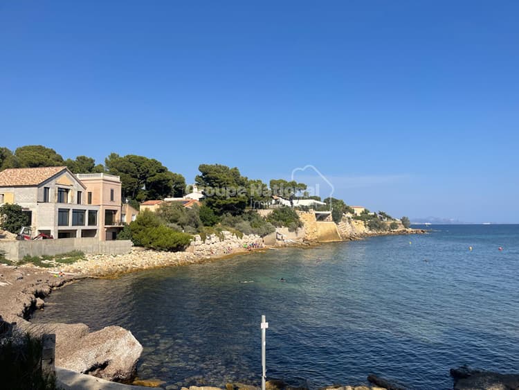 Villa T5 de 190 m2 avec piscine proche mer