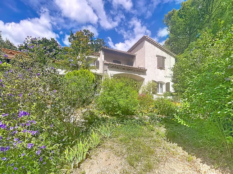 Maison Les Angles 6 pièce(s) 160 m2 sur 1515 m² de terrain