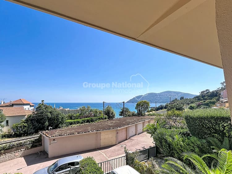 Appartement à louer Mandelieu
