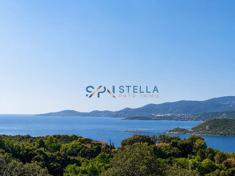 Propriété vue mer panoramique - 270 m² habitables et plus de 3 000 m² de terrain : une propriété rare à Calcatoggio