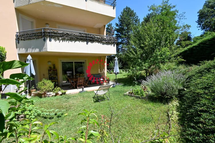 Beau T3 en rez de jardin sur 354m2 de parcelle avec parking