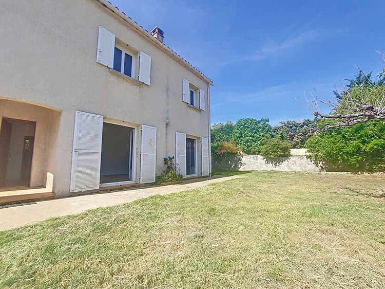 A vendre maison au centre de Bastelicaccia, 3 chambres