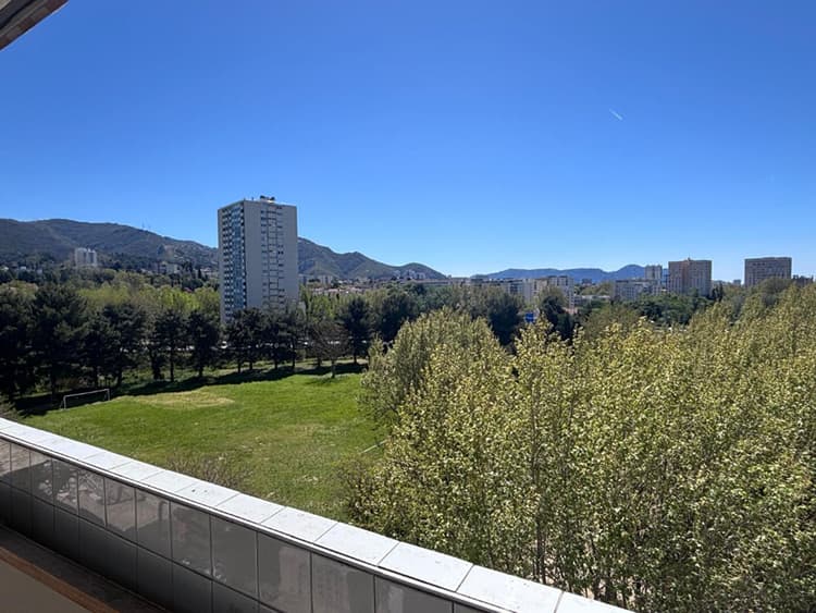 APPARTEMENT T4/5 MARSEILLE 11ÈME