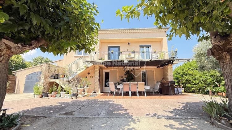 Maison - Spacieuse - Proximité commerces