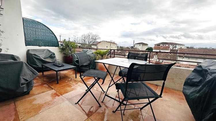 AVIGNON - Appartement T3 + grand balcon avec vue dégagée + C