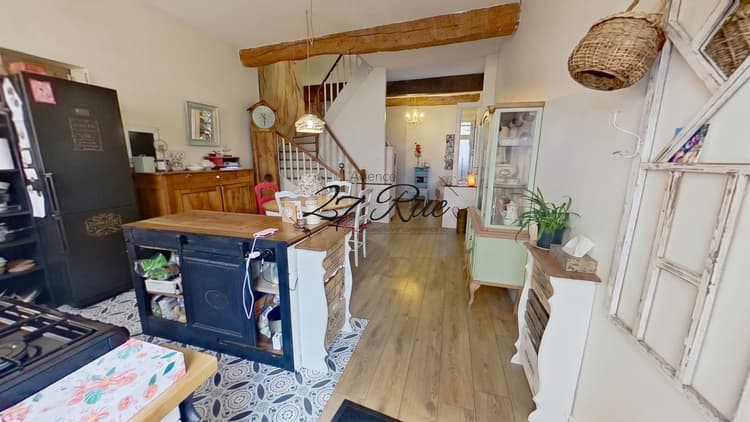 ? MAISON DE VILLE DE CHARME A CINTEGABELLE 185.7 m²