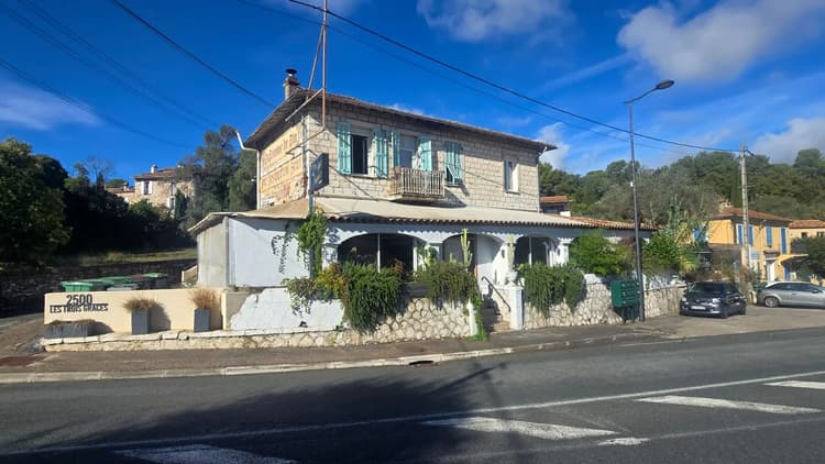 EXCLUSIVITÉ – ENSEMBLE IMMOBILIER 400 m² – RESTAURANT + 9 LOGEMENTS…