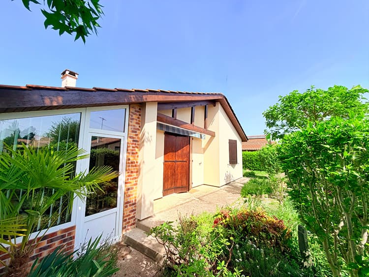 Maison de plain pied 3 chambres quartier recherché avec jardin et garage