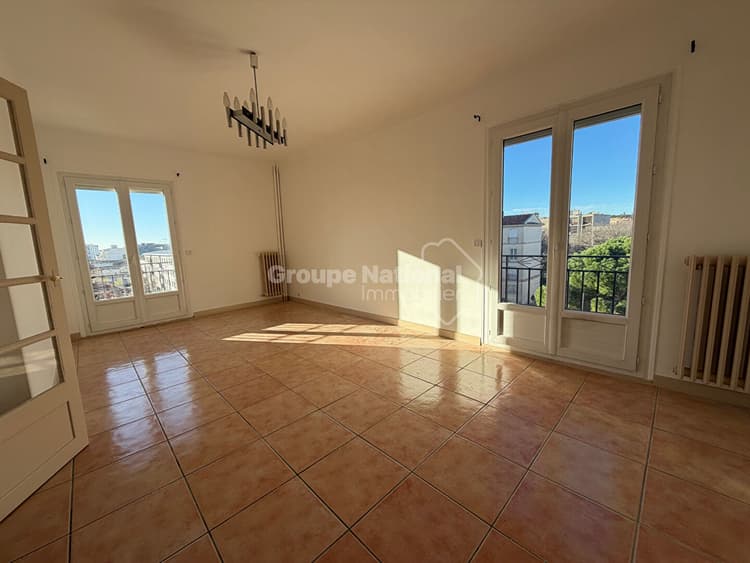 Nimes Jean-Jaures Appartement P2 rénové