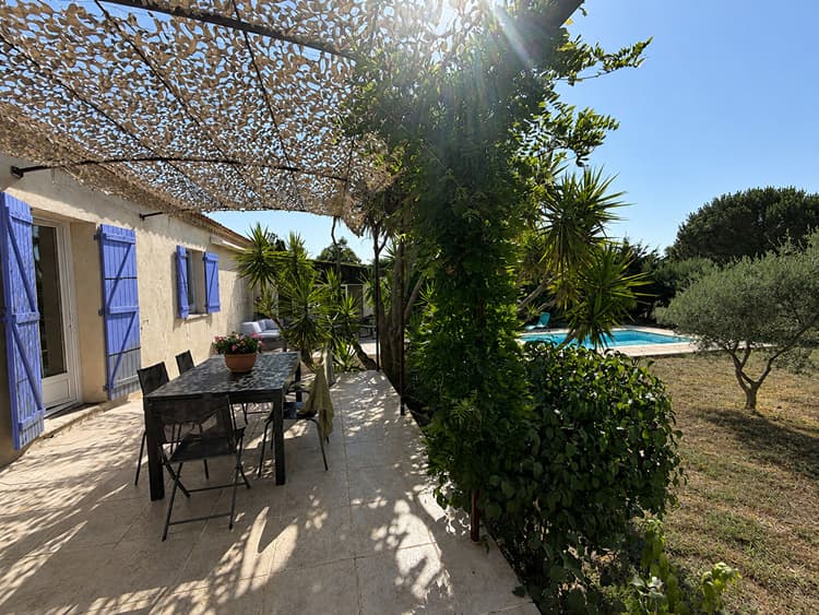 ARLES : Maison d'exception sur un terrain 4500m²