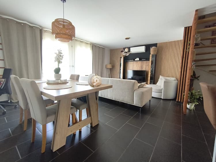 BOURGOIN JALLLIEU, villa T4