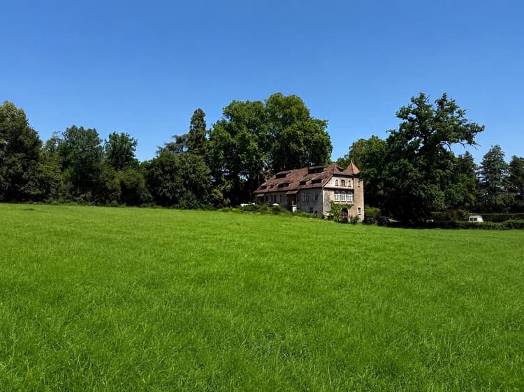 Un appartement de 6 pièces au Manoir