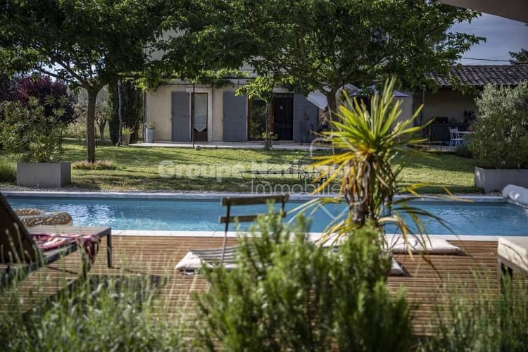 Maison de 130 m2 + piscine et vue