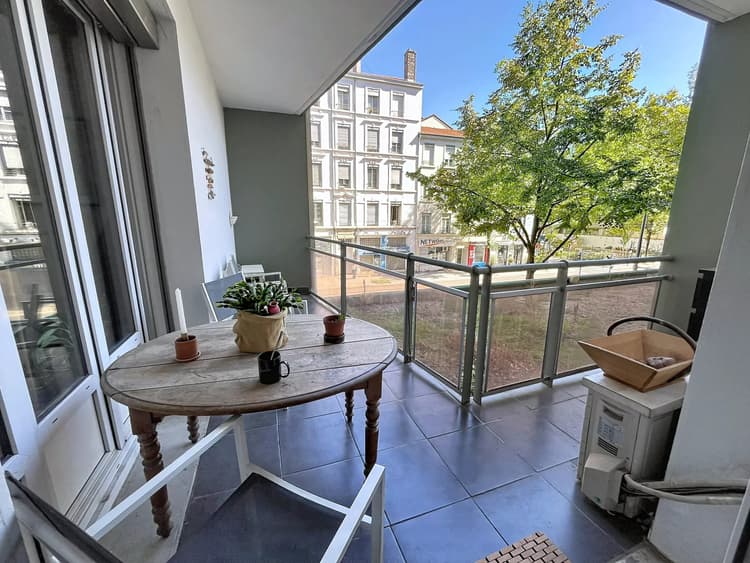 <span class='fw-semibold text-nowrap'>Appartement</span> - Appartement - <span class='text-nowrap'>4 pièces</span> - <span class='text-nowrap'>116.75 m²</span> - <span class='text-nowrap'> <span class='fw-semibold'>449 000 €</span></span> - <span class='text-nowrap'>À vendre</span>