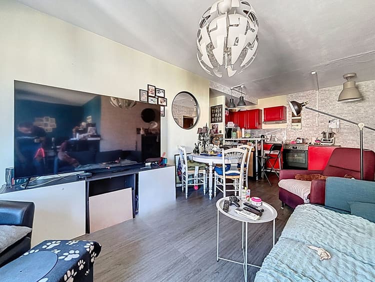 Appartement T3 avec Balcon et Garage à Cavaillon