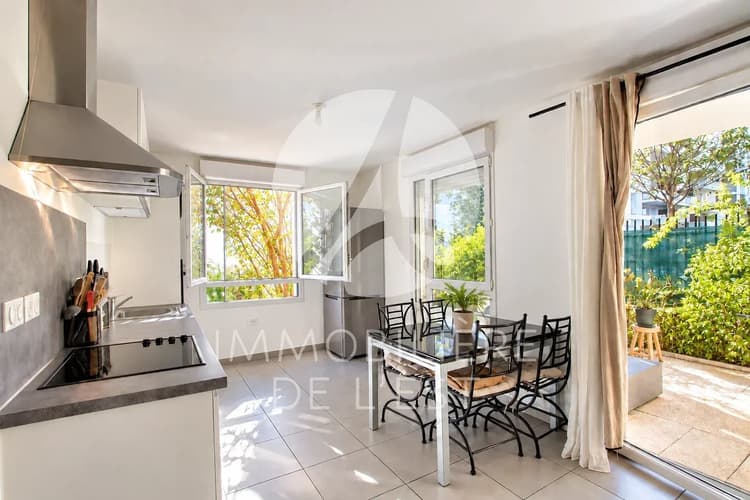 T2 - LYON 8 - 48m²