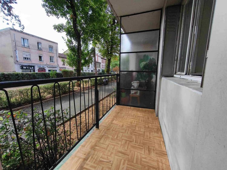 <span class='fw-semibold text-nowrap'>Appartement</span> - <span class='text-nowrap'>3 pièces</span> - <span class='text-nowrap'>57.05 m²</span> - <span class='text-nowrap'> <span class='fw-semibold'>855 €/mois CC</span></span> - <span class='text-nowrap'>À louer</span>