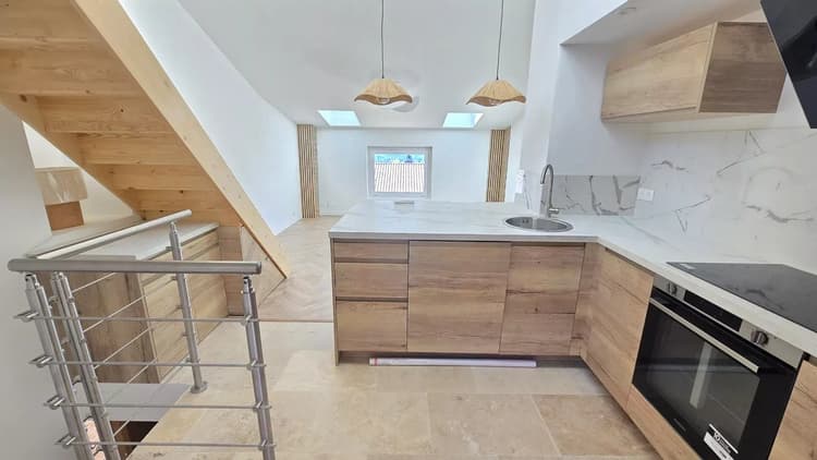 MAISON DE VILLAGE 3 PIÈCES + JARDIN VUE MER – SPÉRACÈDES