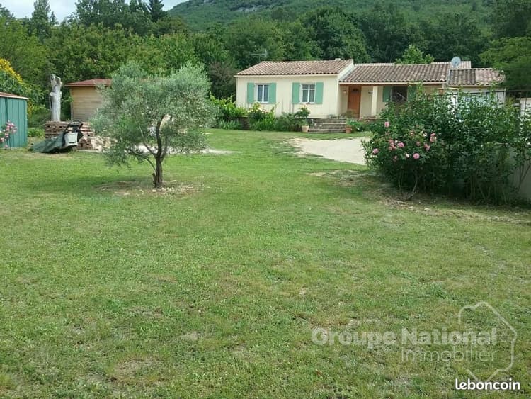 A VENDRE A ARTIGUES Maison 4 pièce(s) de 100 m2 sur terrain clos de 1516 m²