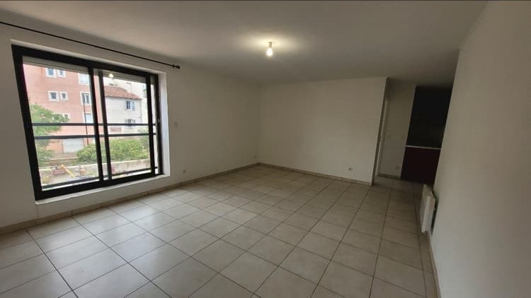 À VENDRE T4 EN DUPLEX 84M² AVEC CAVE À FREJUS PROCHE PLAGE