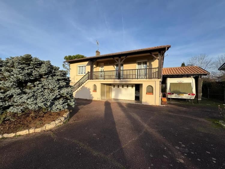 À vendre : Charmant pavillon avec jardin clos et grand gar