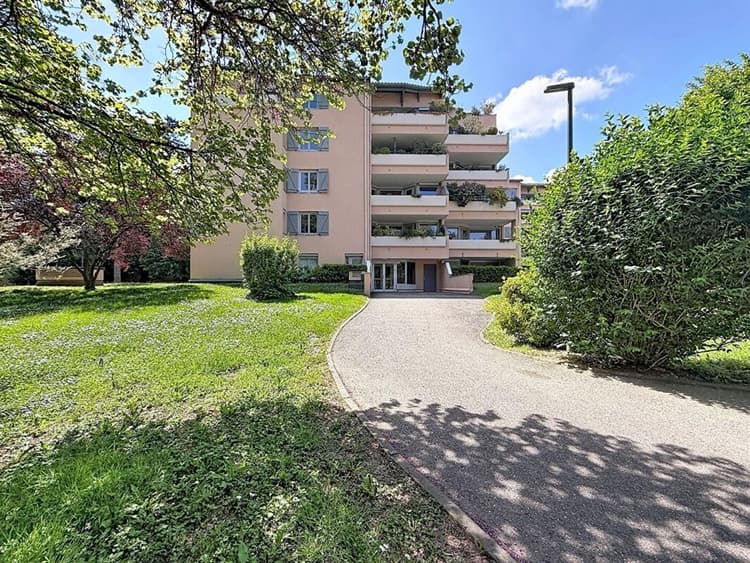 T4 - 82,5 m2 - 3 chambres - Balcon - Parking sous sol - cave