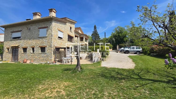 MAISON EN PIERRE 265m² + PISCINE - 2 APPARTEMENTS + STUDIO – MOUANS-SARTOUX