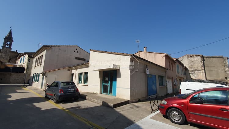 MONTFRIN immeuble de bureau