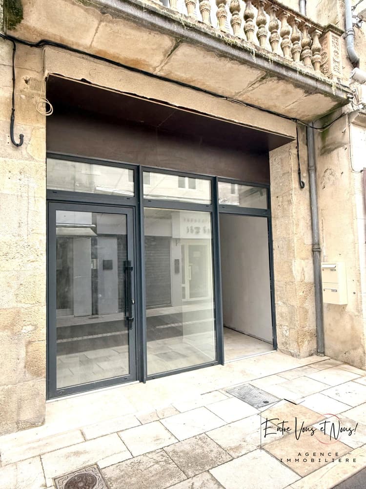 Local commercial 30 m2 - Centre ville