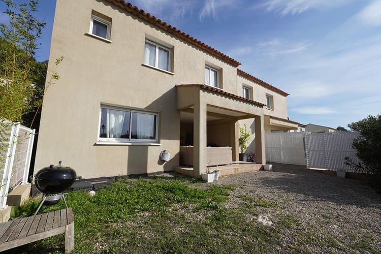 La Motte - Villa récente - 115m2- 5 pièces sur 200m² de terrain