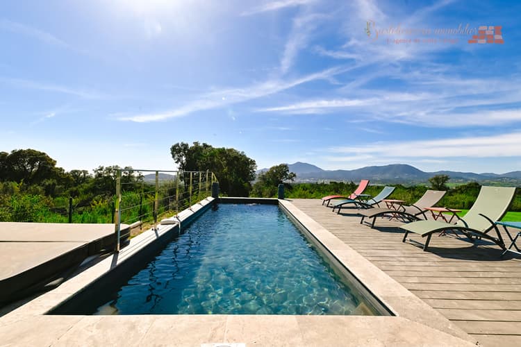 A VENDRE VILLA VUE MER BASTELICACCIA