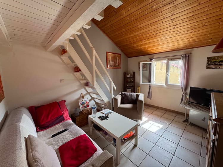 À VENDRE sur ROGNONAS, APPARTEMENT P2 bis, 45m² habitables
