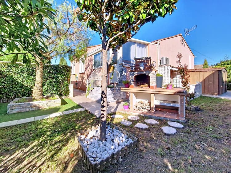 Villa de plain-pied à La Seyne-sur-Mer limite Six-Fours