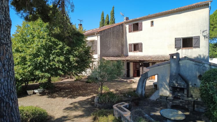 Le Muy - Maison 8 pièces - 200m²