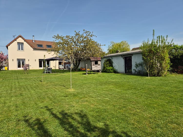 Maison Villeneuve Les Sablons 9 pièce(s) 167.38 m2