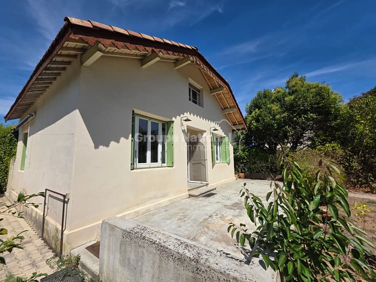 Maison - Garage, piscine et studio indépendant