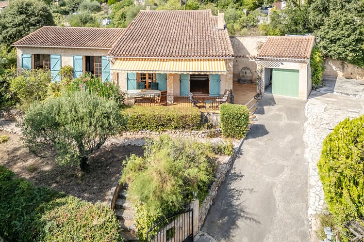 LA MOTTE- Villa au calme avec vue - 145m²