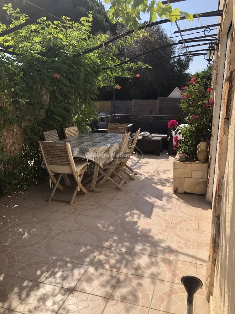 Maison de type 5 au calme