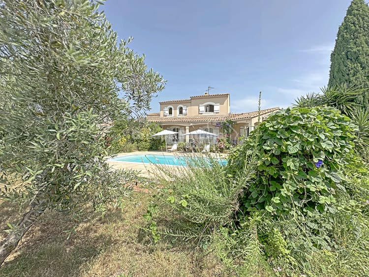 A vendre Campagne Arlésienne Villa T10