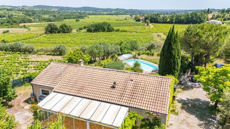 Secteur Vézénobres, maison de plain -pied de 124 m² avec vue dégagée