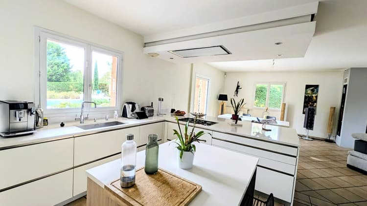 ROUFFIAC TOLOSAN. Superbe villa 182m² terrain 1830m², double garage…