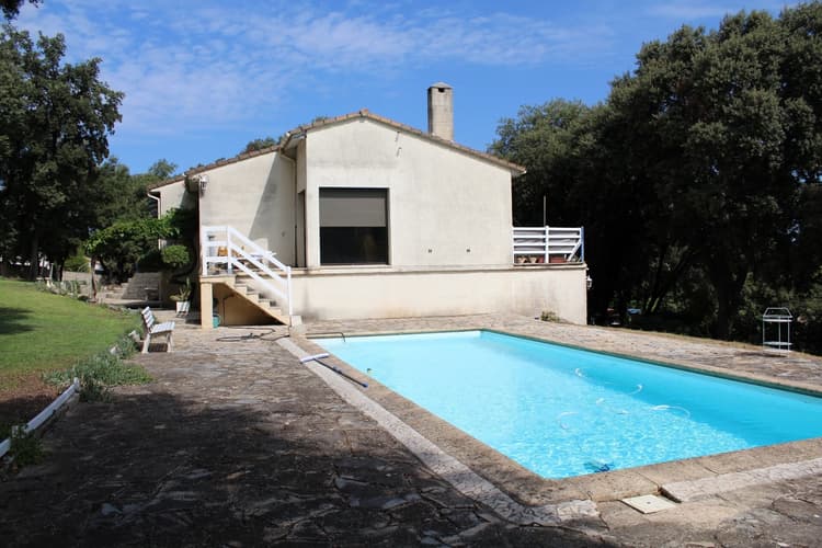RARE villa à Mus - 499000 euros FAI