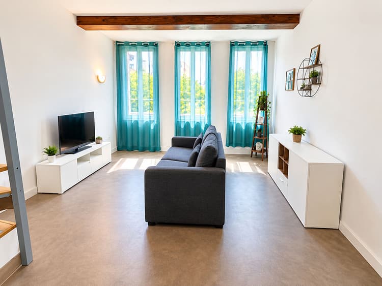 IMMEUBLE DE RAPPORT MIXTE de 116 m²