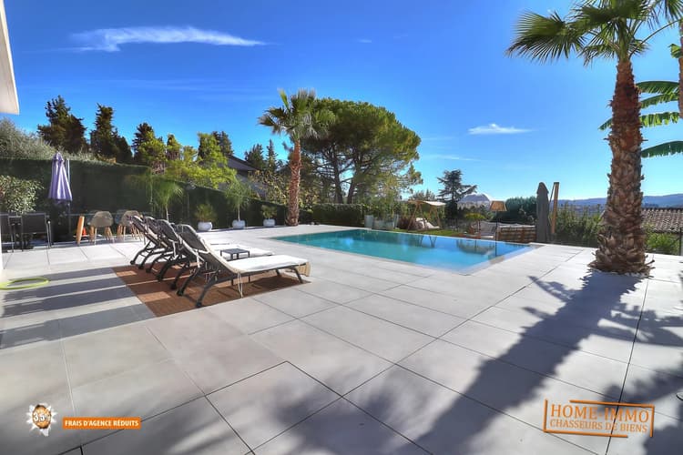 SAINT-PAUL-DE-VENCE – VILLA CONTEMPORAINE D’EXCEPTION AVEC VUE P
