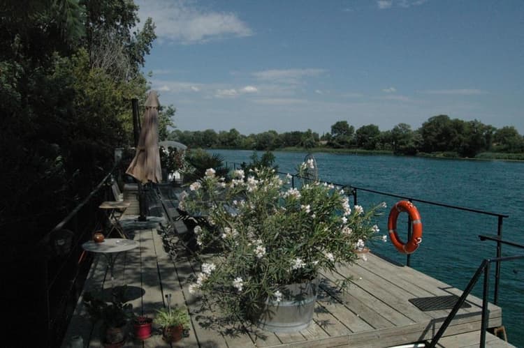 Péniche 180 m2 Avignon