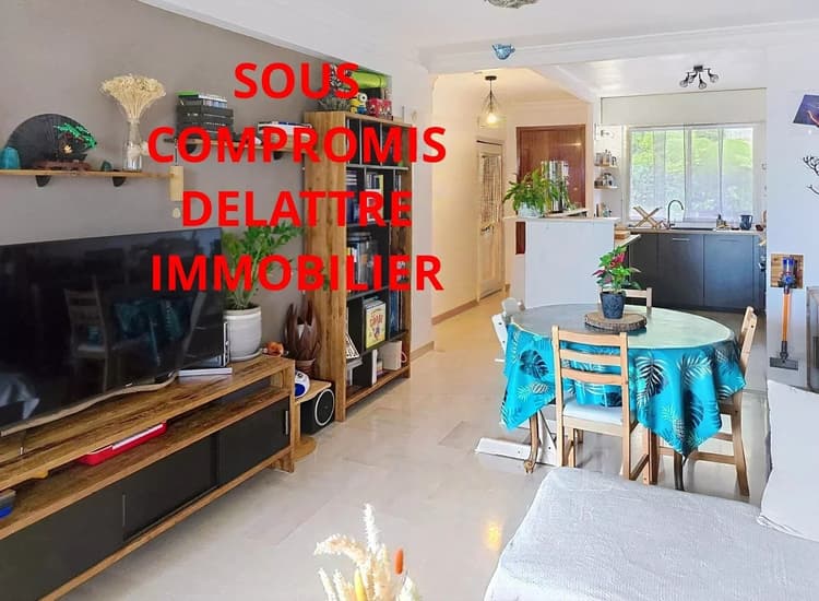 Superbe 3 pièces avec jardin de 150 m², garage, parking, cave, p