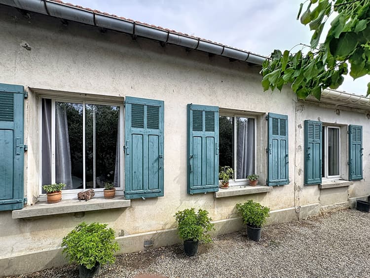 Maison Morieres Les Avignon 3 pièce(s) 105 m2