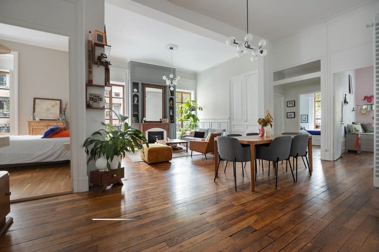 Magnifique T5 familial 126 m2 - Quai de Saone