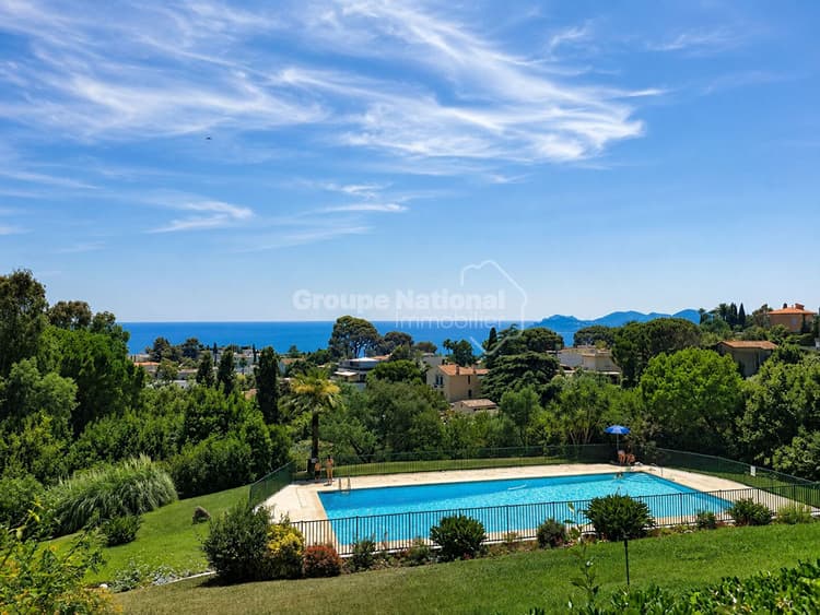 Appartement Cannes 3 pièces vue mer garage